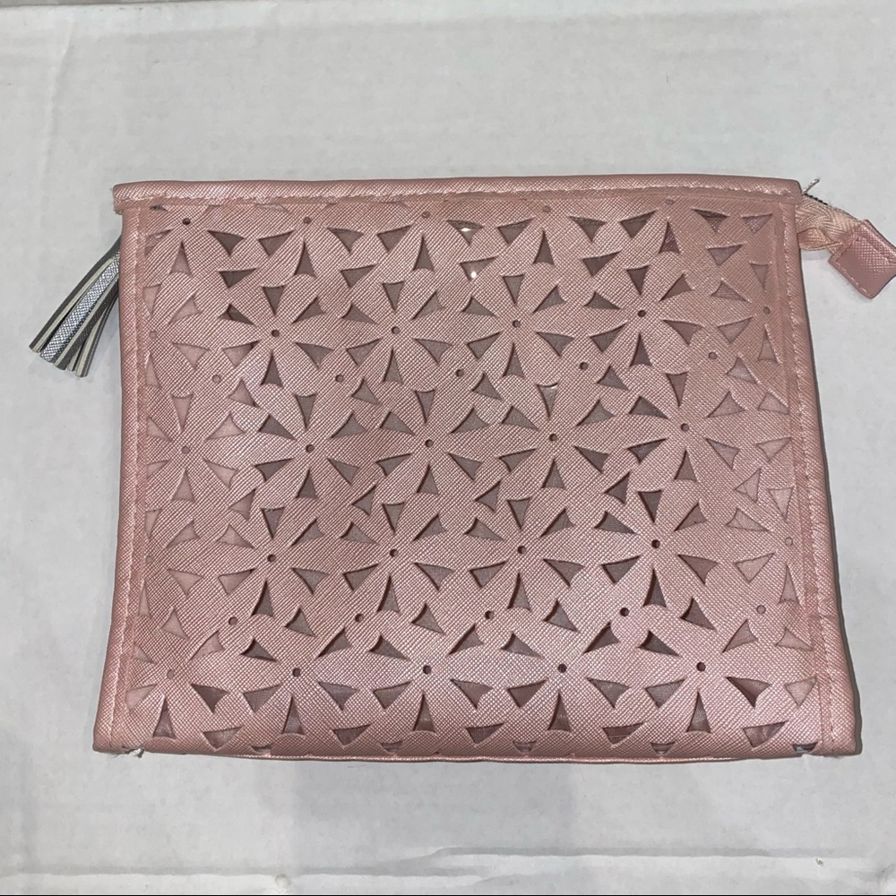 NWOT Ulta Cosmetic Bag